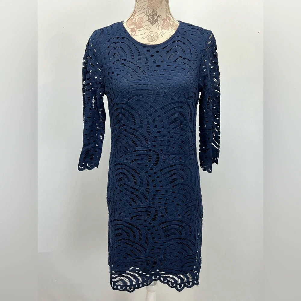 TACERA Navy blue lace 3/4 sleeve shift dress size S